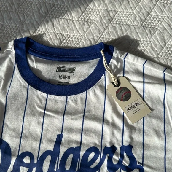 Dodgers Striped Blue and White T-Shirt - Picture 2 of 4